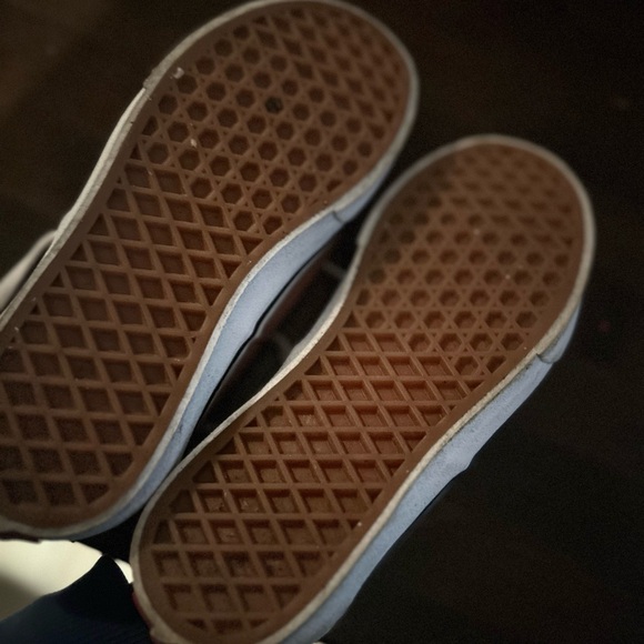 Size 4 children girl who makes 6 women woman - Picture 4 of 5